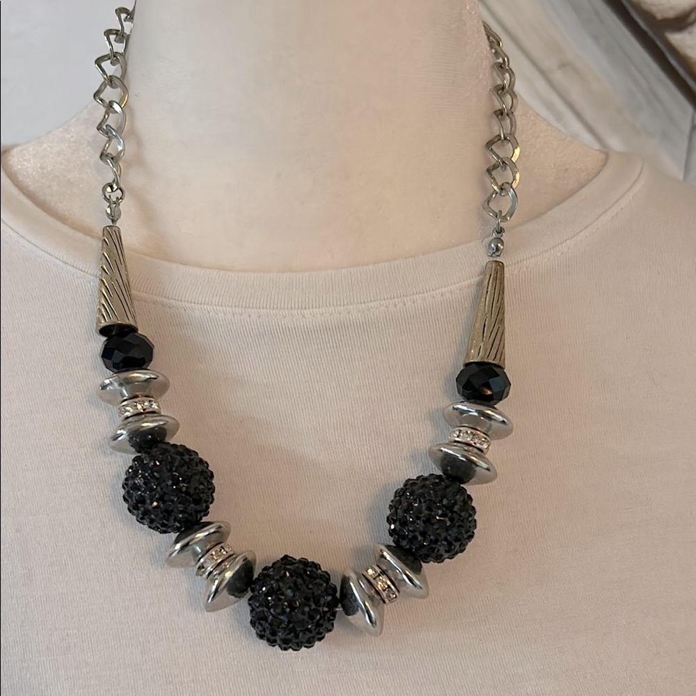Black/silver Mixed Material Cynthia Gale Beaded Necklace